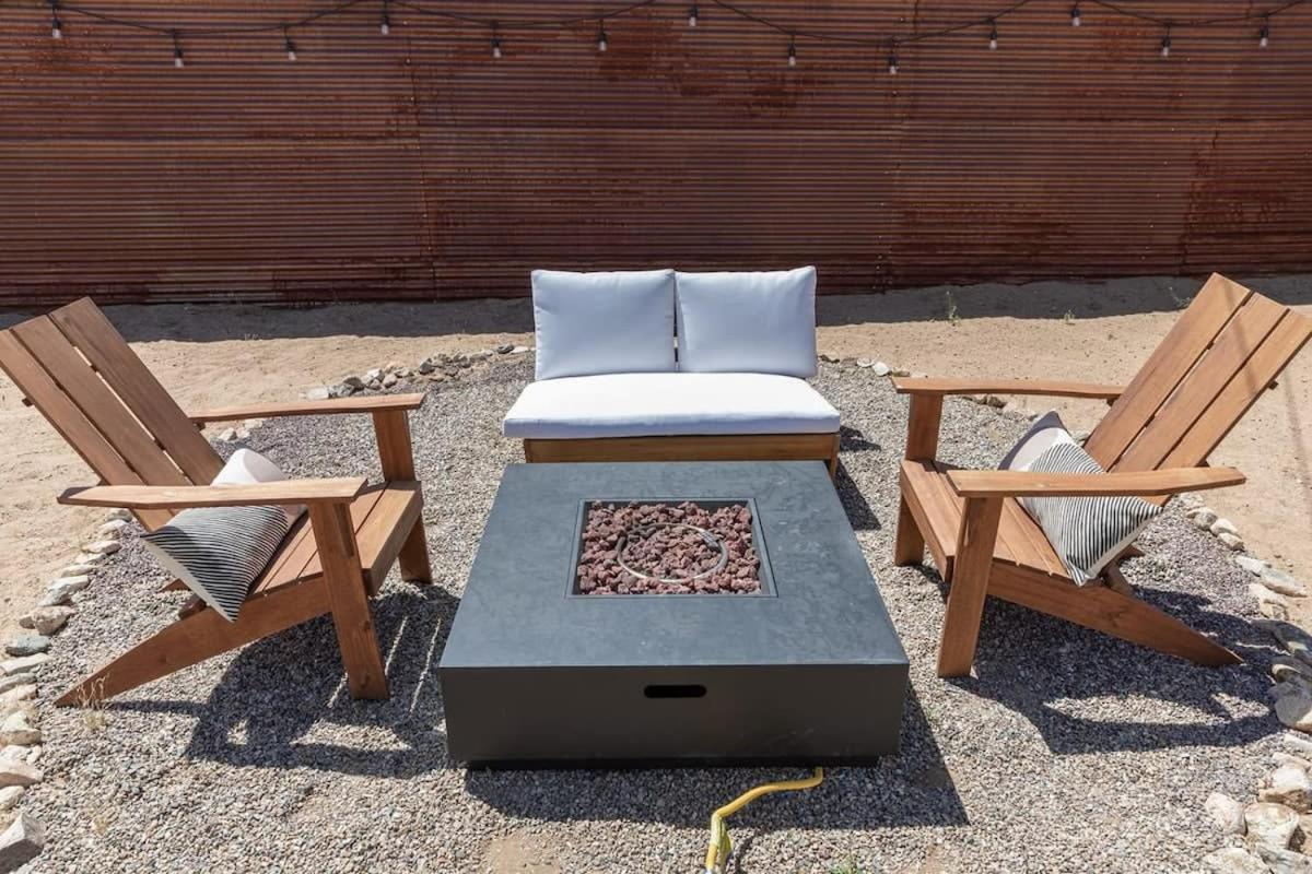 Joshua Tree - Le Tout Petit W Hot Tub Extérieur photo