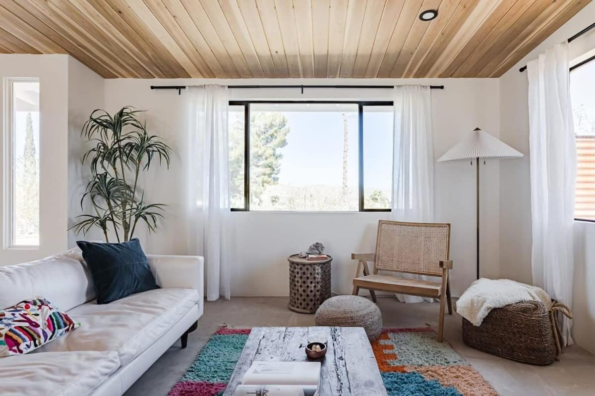 Joshua Tree - Le Tout Petit W Hot Tub Extérieur photo